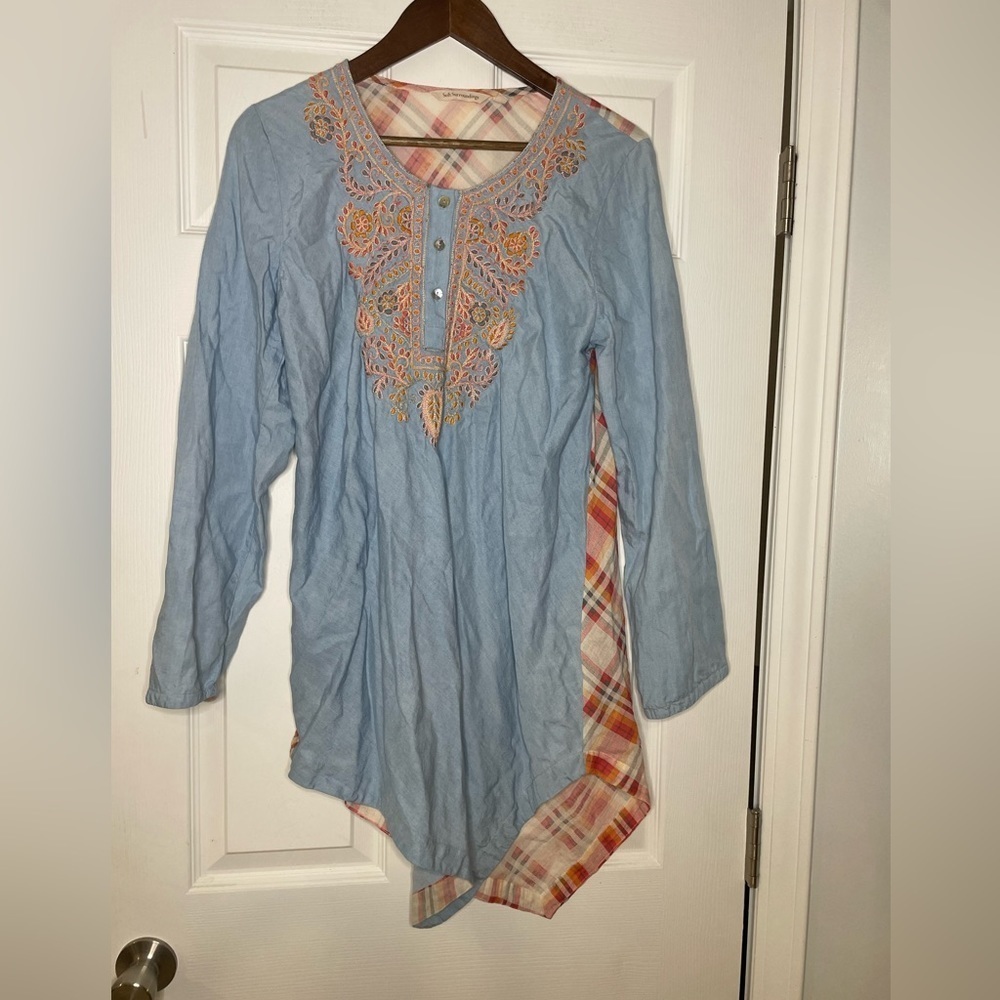 SOFT SURROUNDINGS Embroidered Floral Plaid Chambray Work of Heart Tunic - Medium